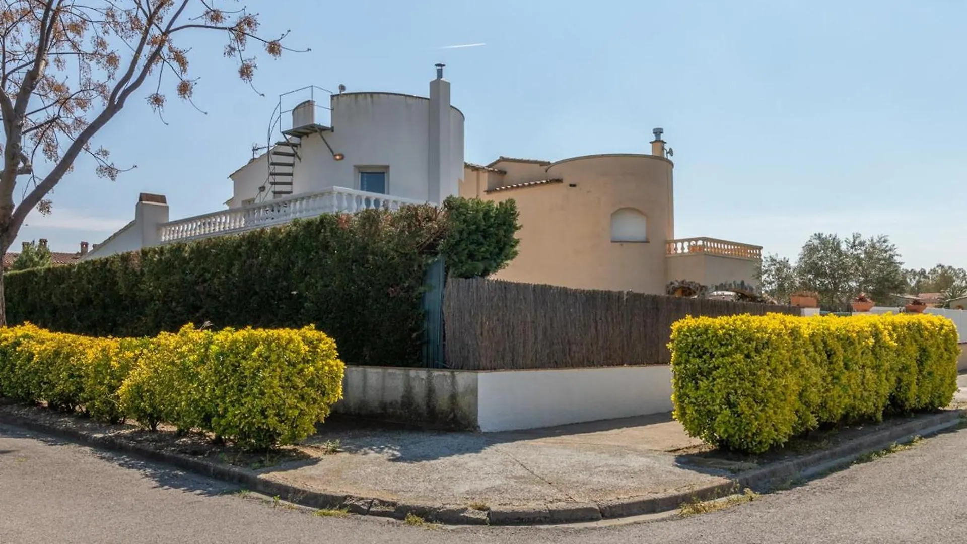 Villa Casa Con Piscina, A/A, Wifi, Barbacoa, A 200 M De La Playa - Es-89-75 Sant Pere Pescador