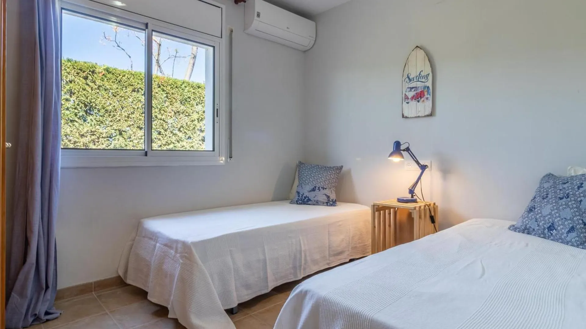 Villa Casa Con Piscina, A/A, Wifi, Barbacoa, A 200 M De La Playa - Es-89-75 Sant Pere Pescador 0*,  Spagna